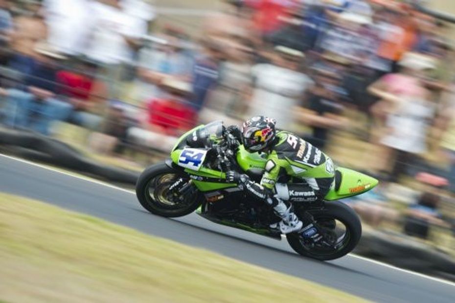 Kenan Sofuoglu in action at Philip Island