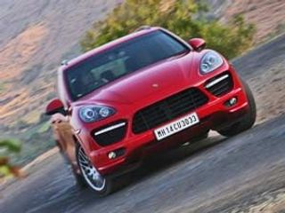 2013 Porsche Cayenne GTS : First Drive