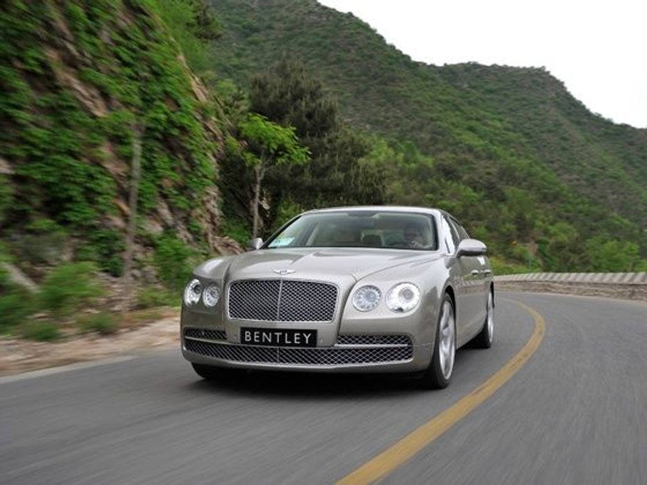 Bentley Continental Flying Spur drive