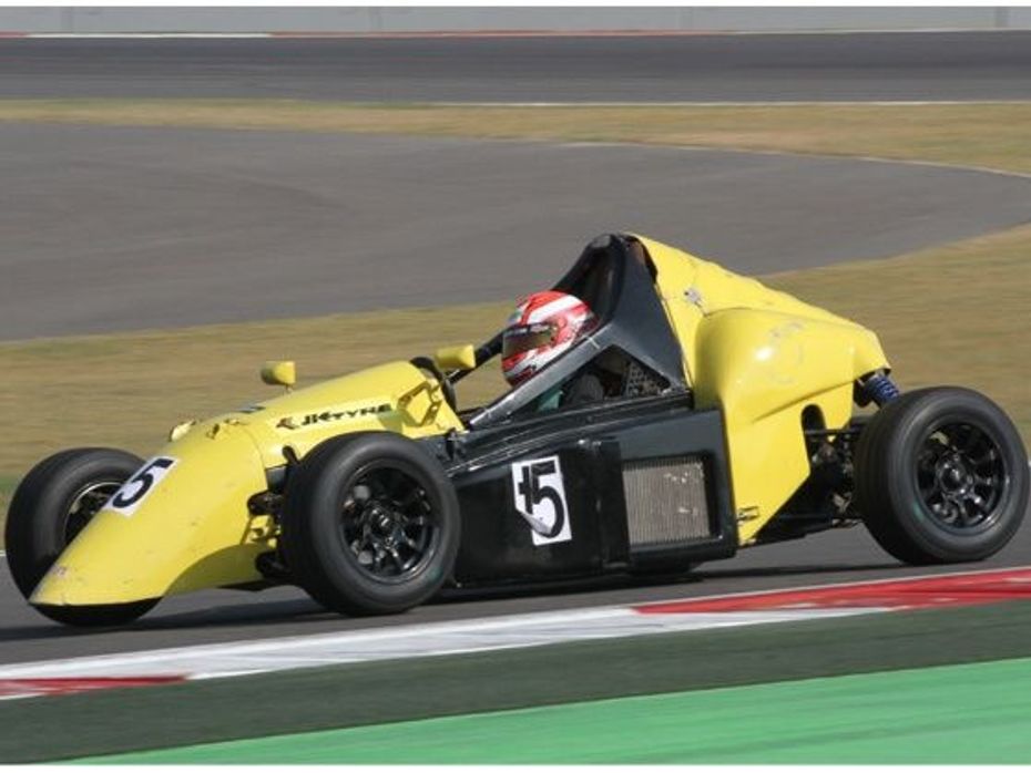 JK Tyre Formula LGB4