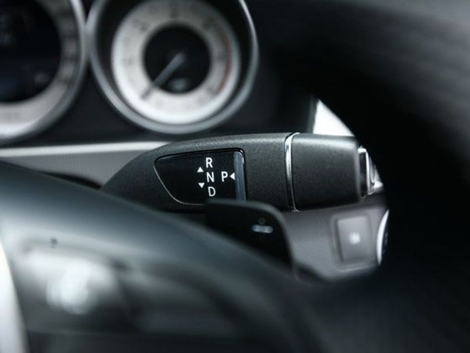 2013 Mercedes-Benz E-Class drive gear shift