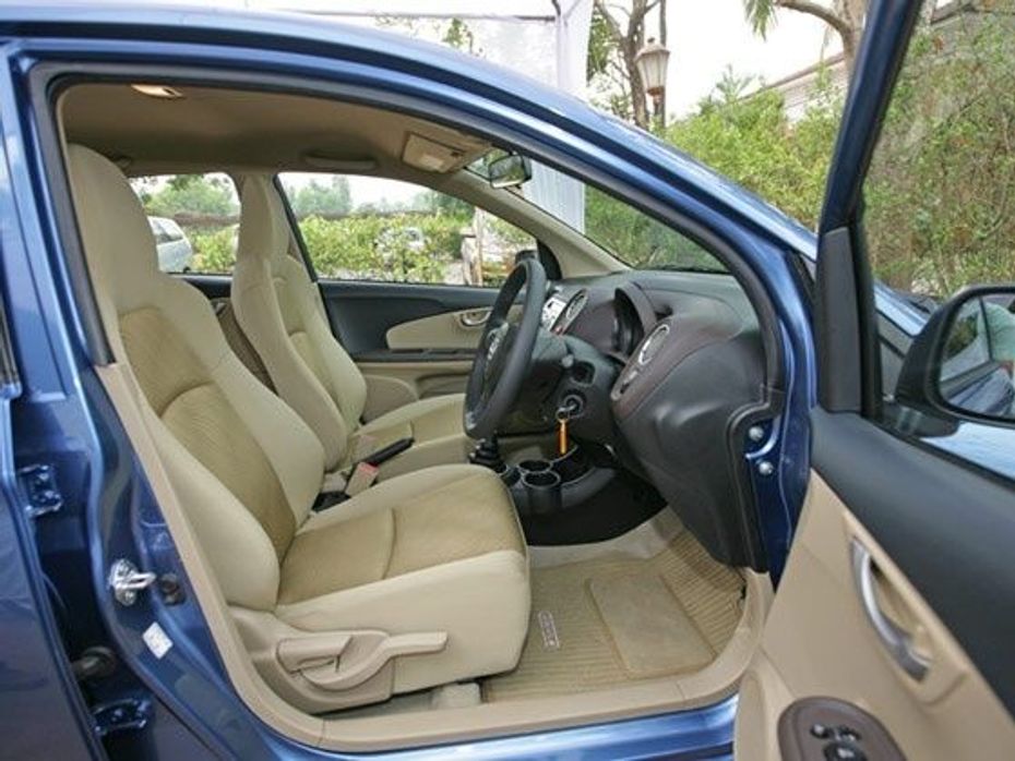 Honda Amaze front seat configuration