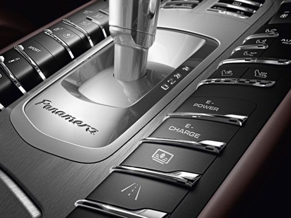 Porsche Panamera S E-Hybrid driving modes
