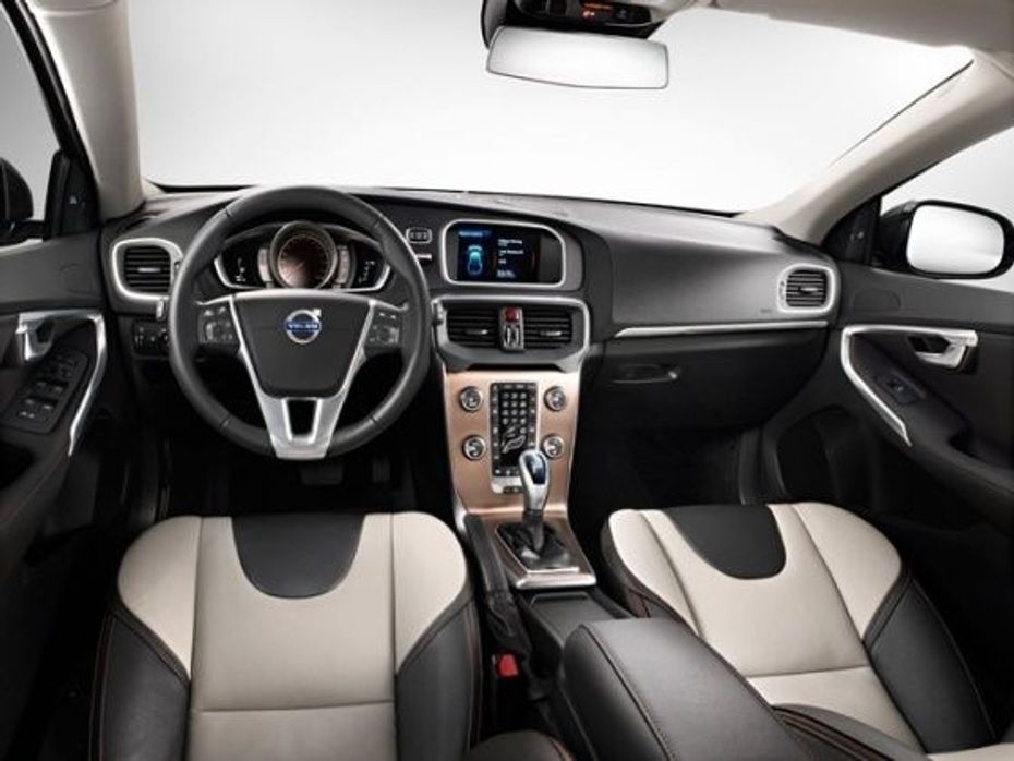 Volvo V40 Cross Country interiors