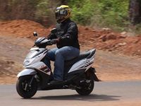 Yamaha Ray Z - Specs, Price History, Successor | ZigWheels