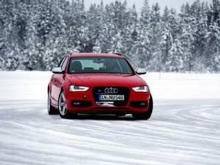 Audi Ice Drive Experience : Four-wheel Ballet