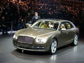 New Bentley Flying Spur makes its world debut at Geneva