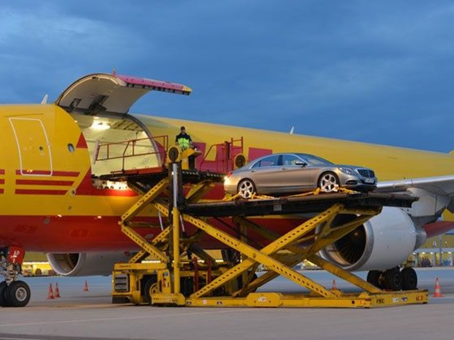 DHL chauffeurs new S-Class to its world premiere