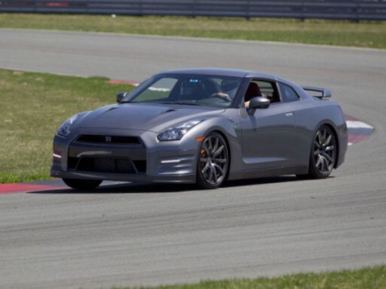 Sachin and his passion for cars - ZigWheels