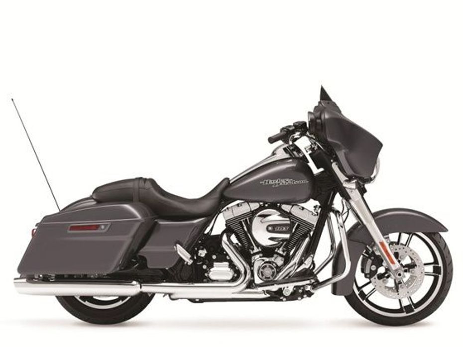 Harley-Davidson Street Glide side shot