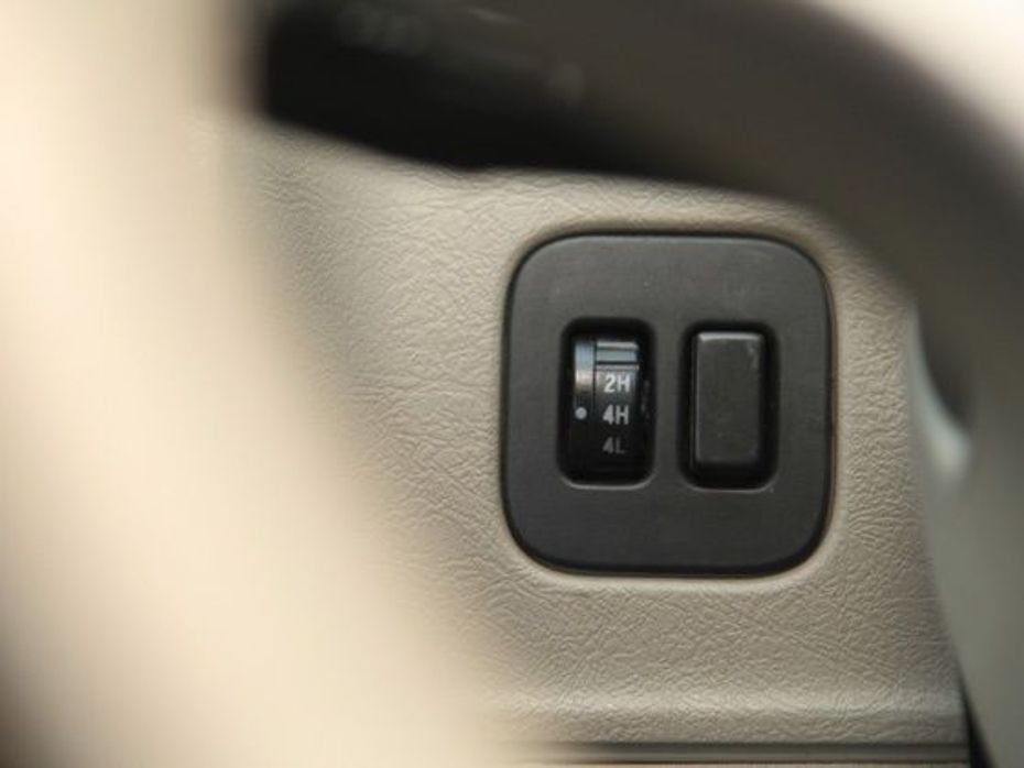Tata Xenon 4WD actuation switch