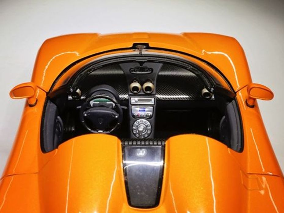 1:18 Koenigsegg CCX Model Review Interior