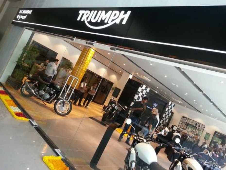Triumph Motorcycle opens shop in Pune