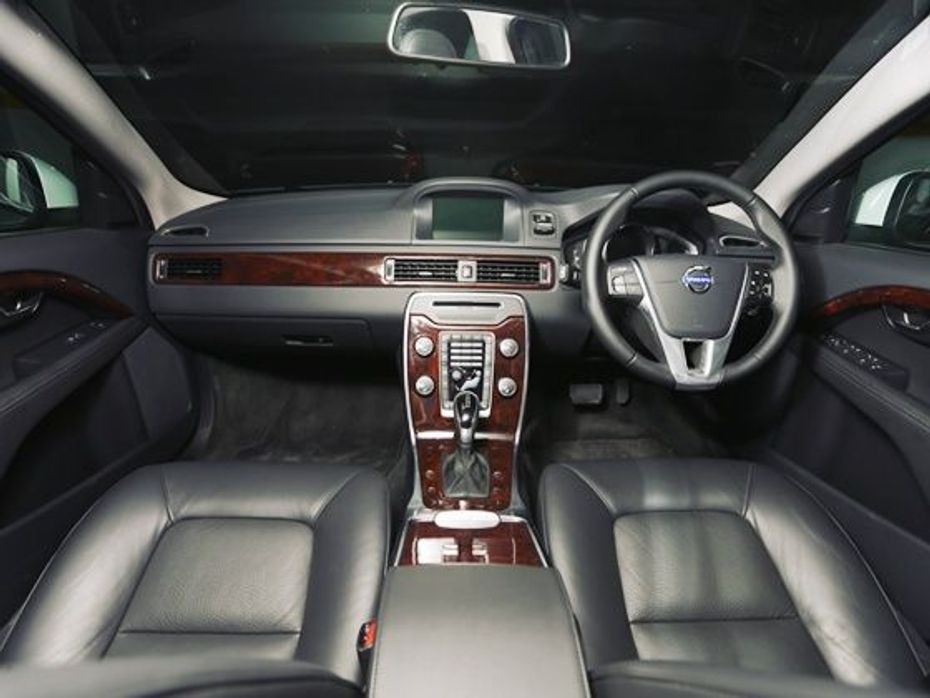2014 Volvo S80 interiors
