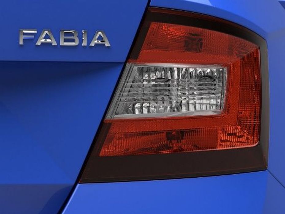 2015 Skoda Fabia tail light