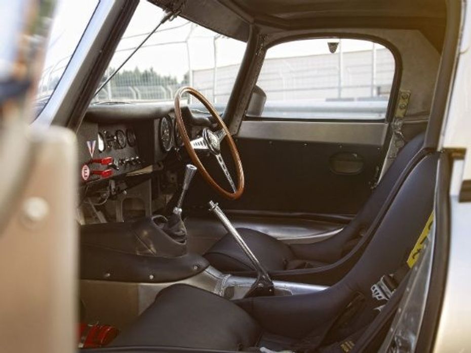 Jaguar E-Type Lightweight interior