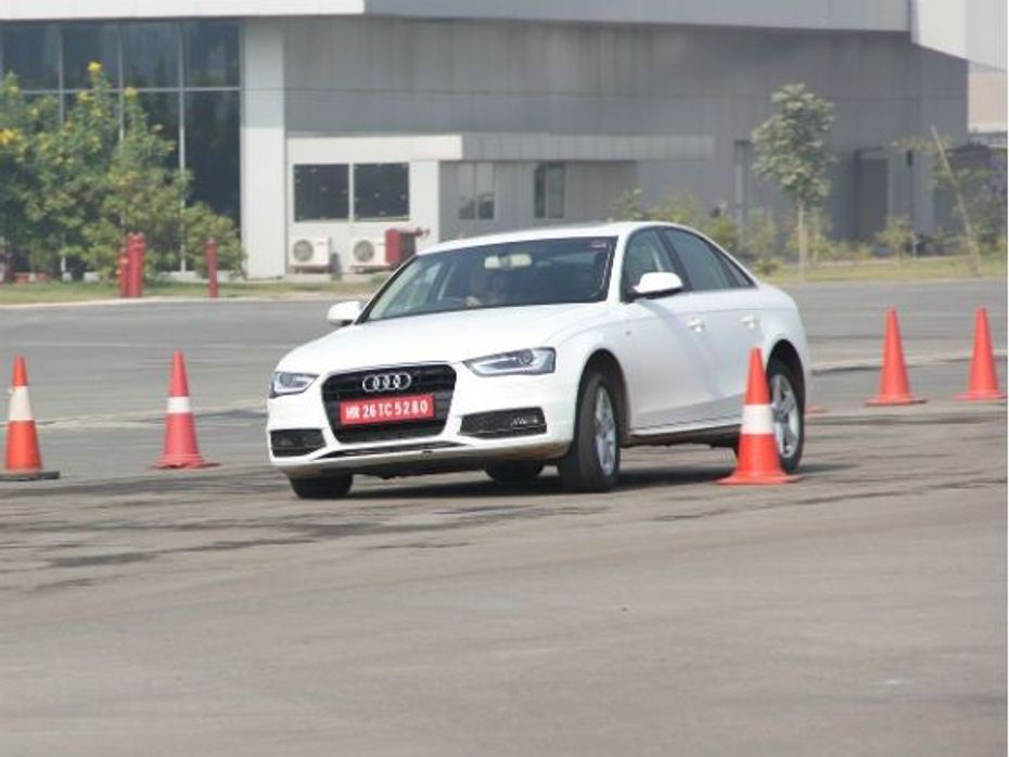 Audi A4 with Ultrac Centos at the Audi-Vredestein driving experience