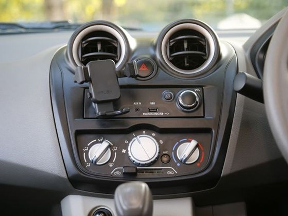 Datsun Go+ review centre console