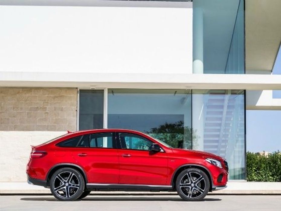Mercedes Benz GLE coupe side