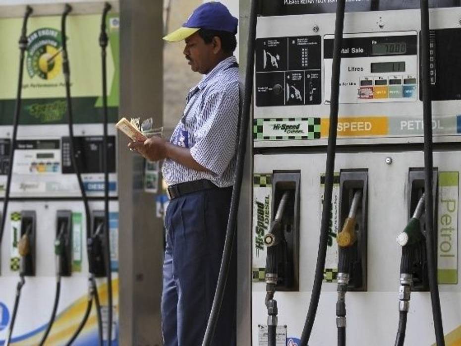 Petrol price cuts in India in 2014