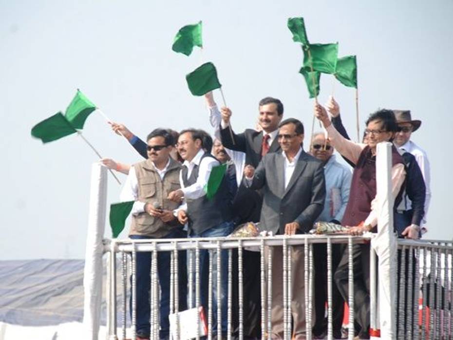 Pawan Goenka flags off Baja SAE India 2014