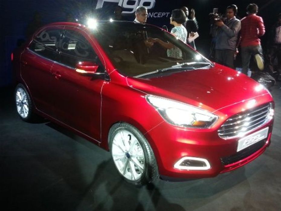 Ford unveils compact sedan Picture