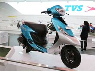 Auto Expo 2014: New TVS Scooty Zest preview Auto Expo 2014: New TVS Scooty Zest preview