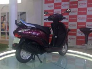 2014 Indian Auto Expo: Yamaha launches Alpha 113cc scooter at Rs 49,518