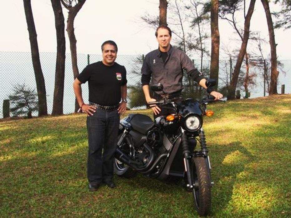Anoop Prakash and Frank Savage pose with the Harley-Davidson Street 750