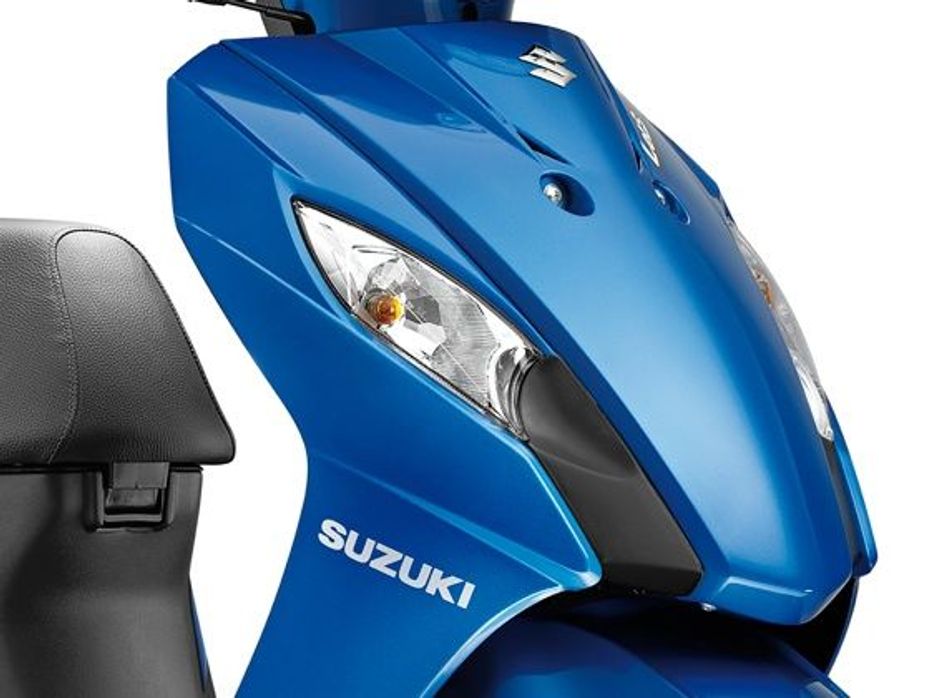 Suzuki Lets sharply styled apron