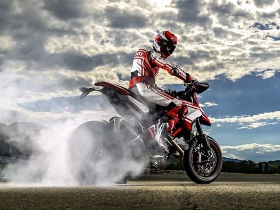 2015 Ducati Hypermotard SP Corse rear shot