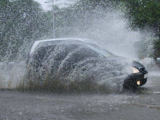 Driving through rain Driving through rain