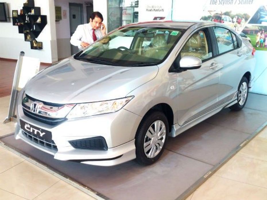Is this the Honda City RS?