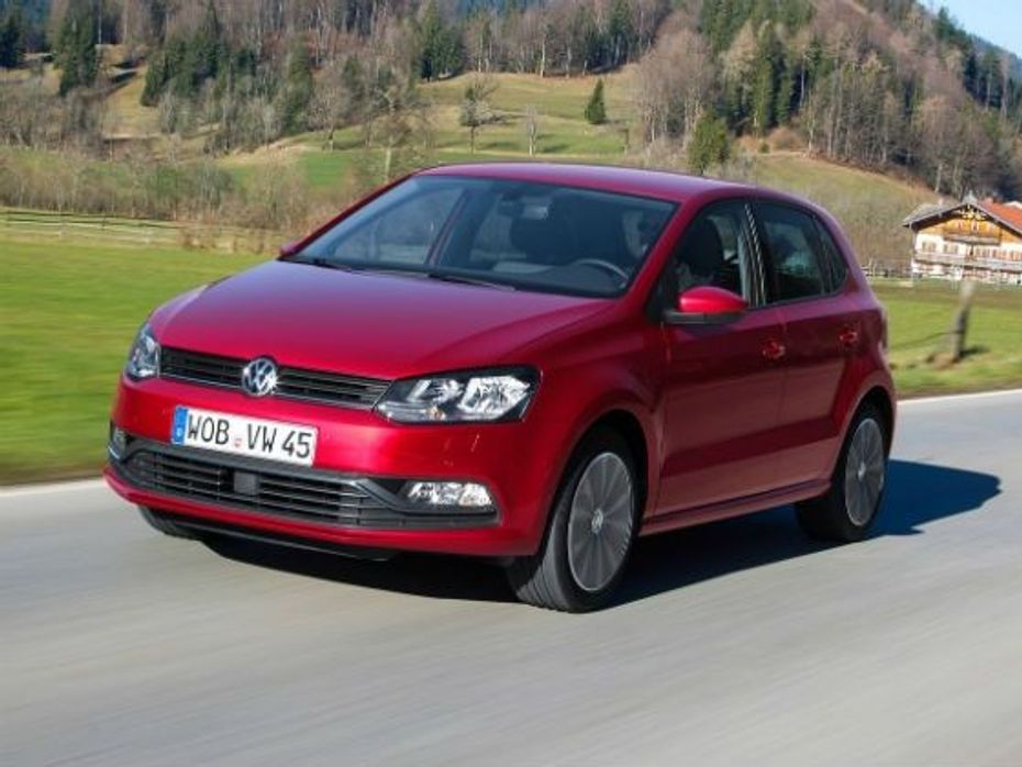 New Volkswagen Polo front action