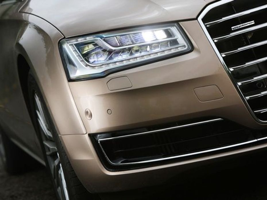 2014 Audi A8L - Matrix LED headlights