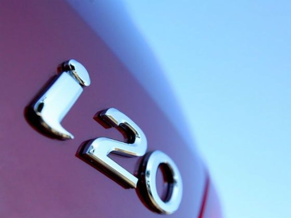 2015 Hyundai i20 spotted testing