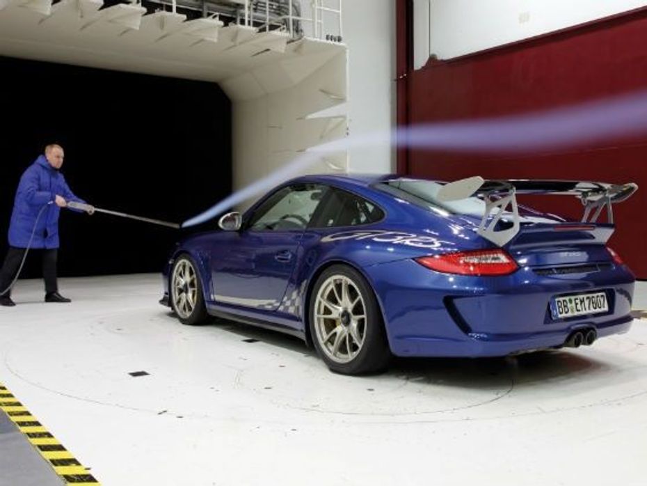Porsche 911 GT3 RS to depict efficient Aerodynamics