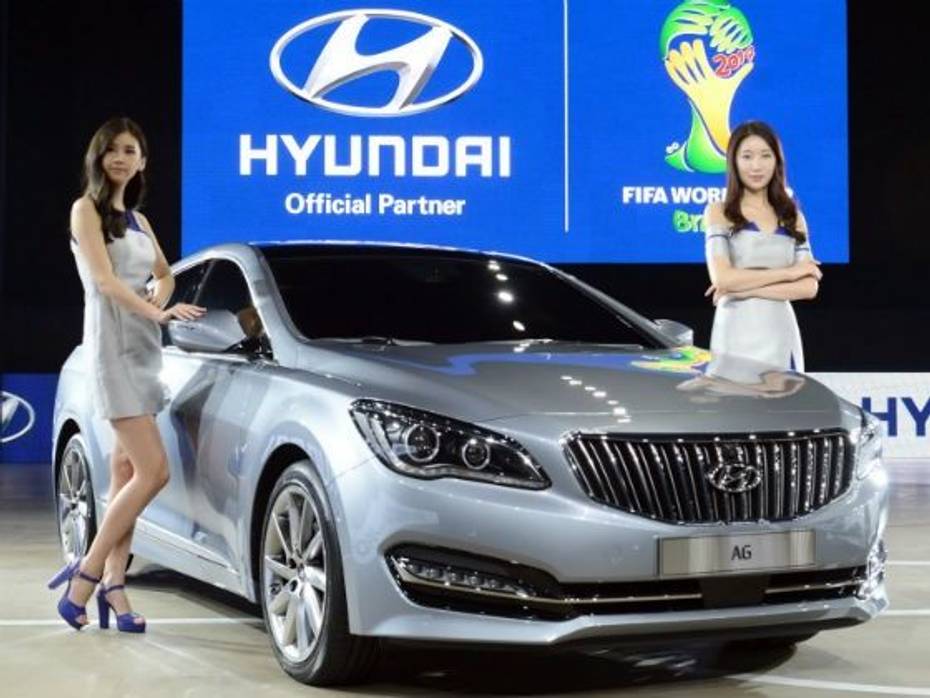 Hyundai unveiled an all-new premium sedan code-named AG at the 2014 Busan International Motor Show