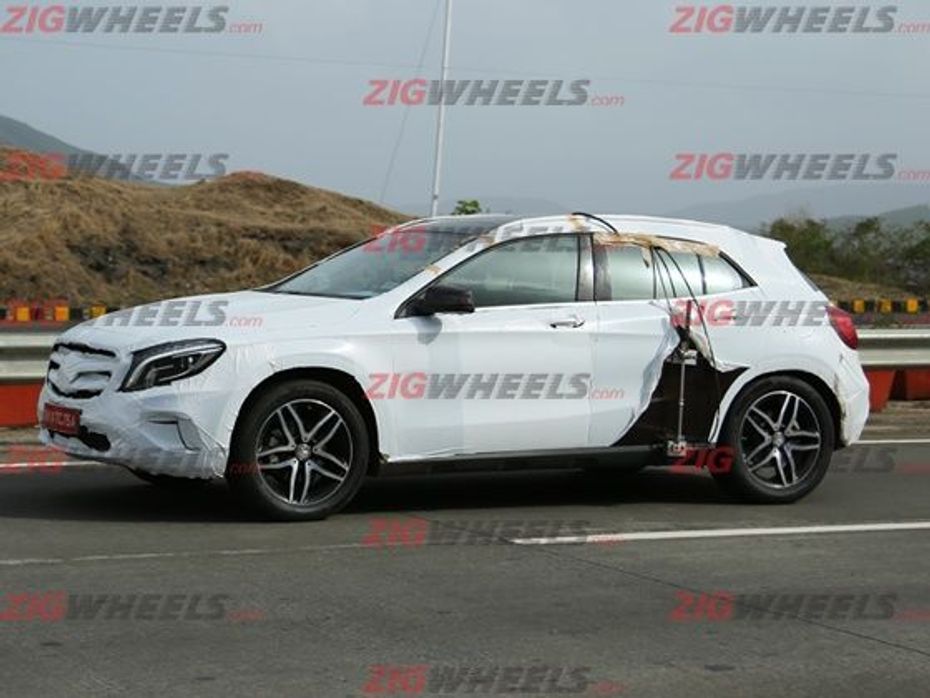 Mercedes-Benz GLA spied testing in India 2