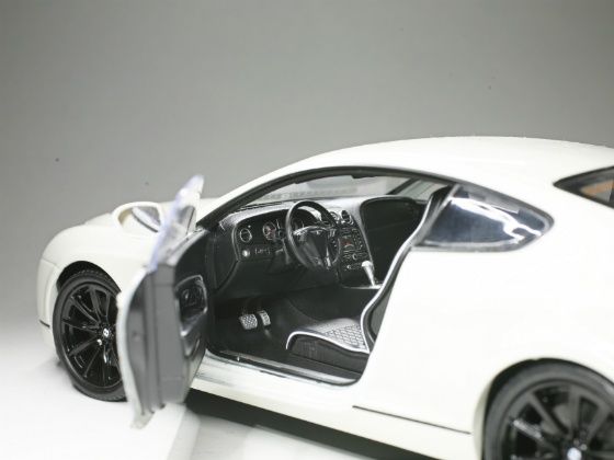 1 18 2009 Bentley Continental Supersports Model Review