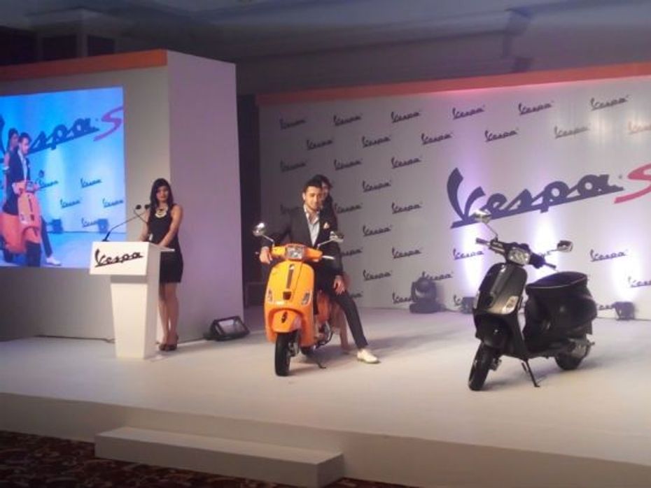 Imran Khan at the official launch of the new Vespa S