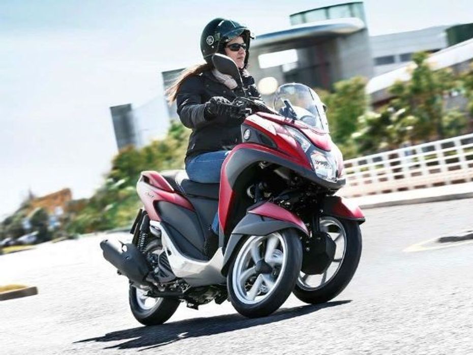 Yamaha Tricity scooter action shot