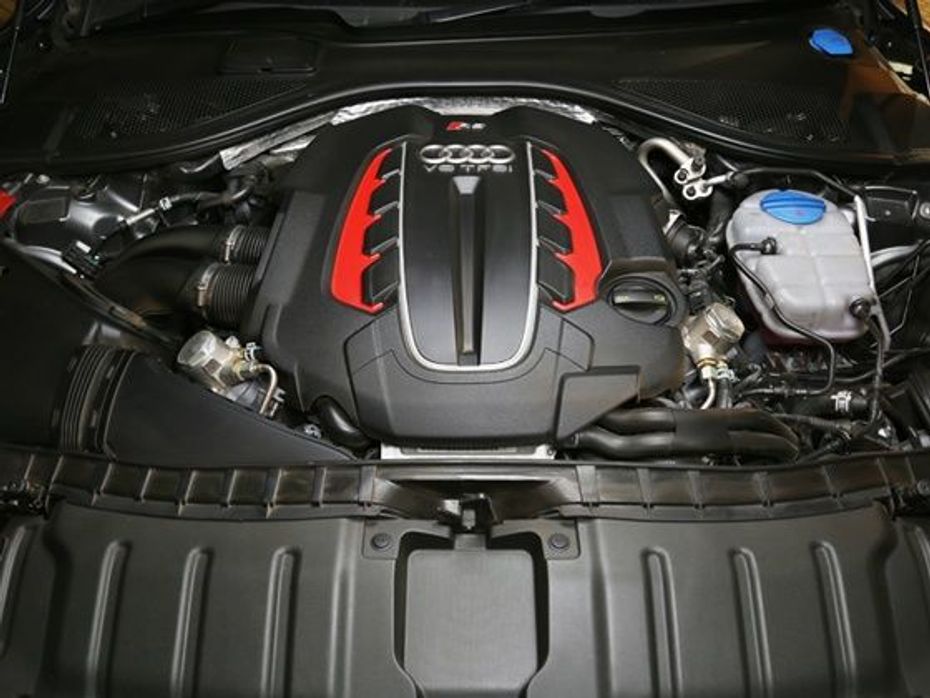 Audi RS7 engine