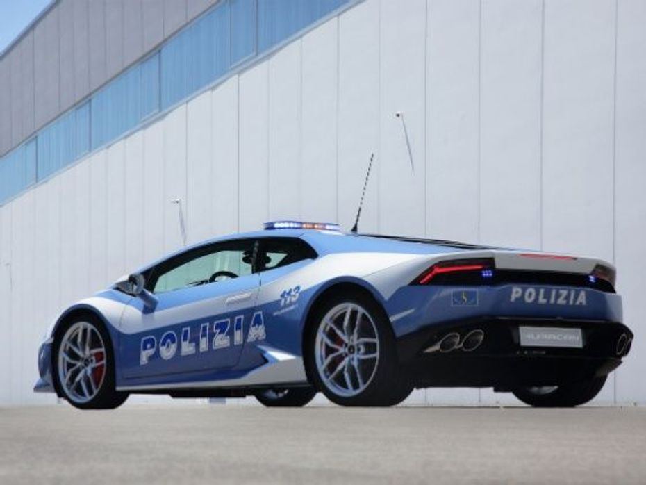 Lamborghini Huracan Police rear