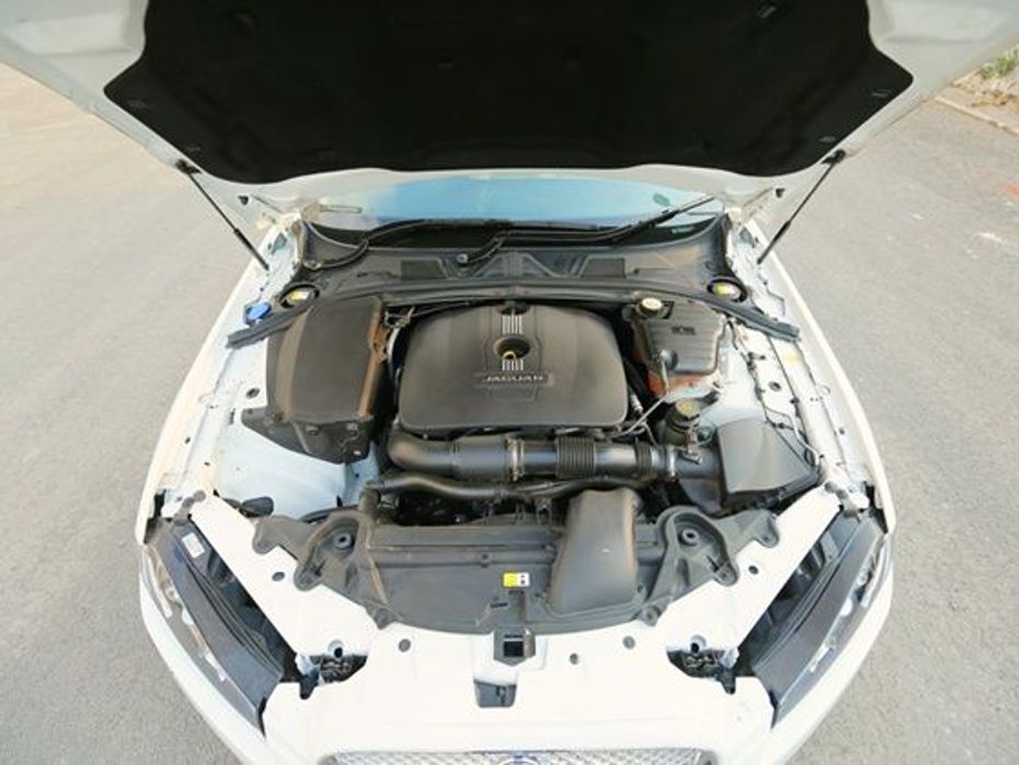 Jaguar XF 2.0 litre  engine