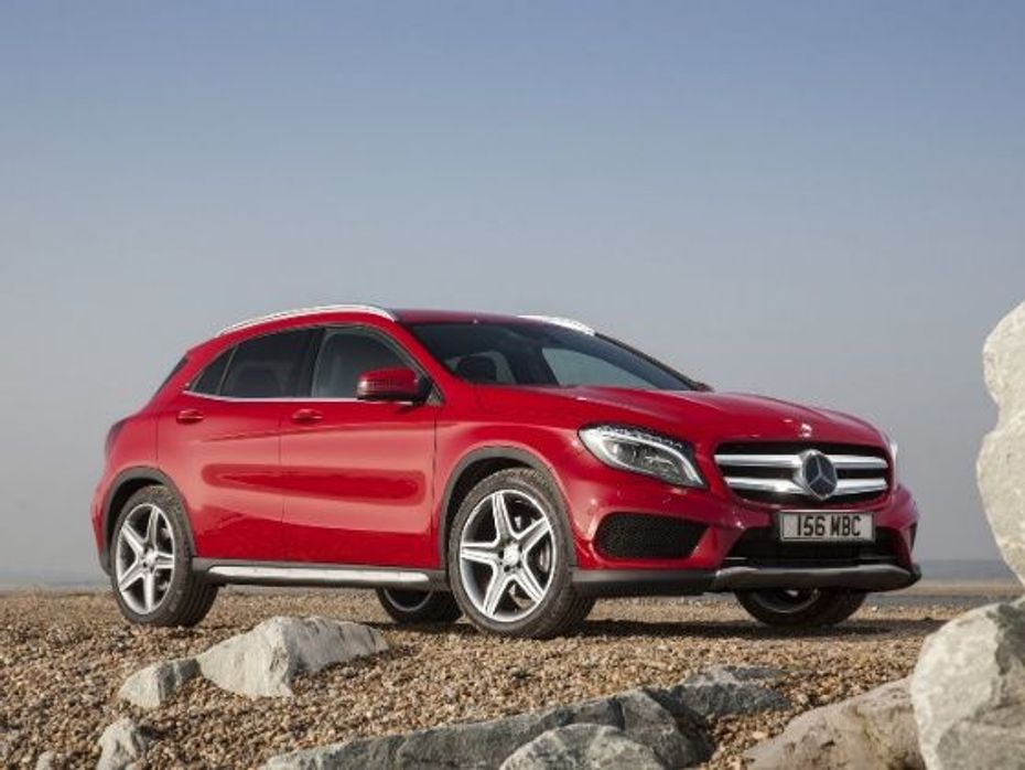 Mercedes-Benz GLA First Review front