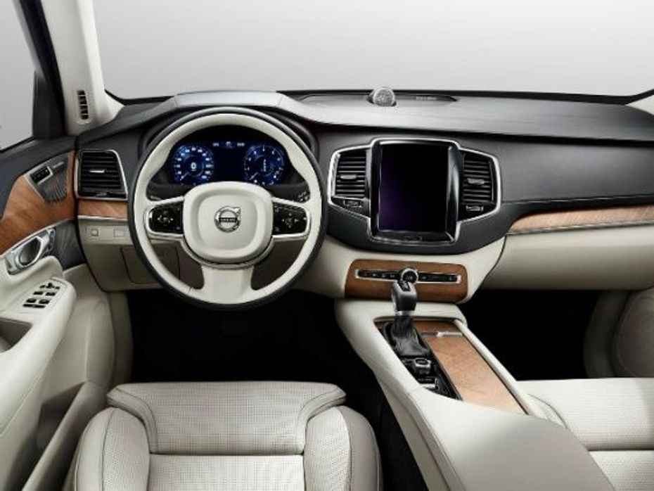 Volvo XC90 Interior dashboard