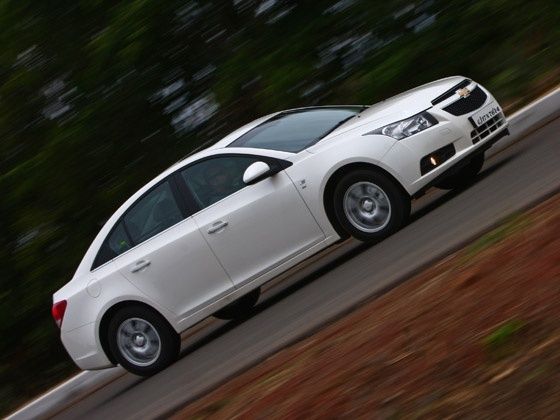 2012 Chevrolet Cruze in action