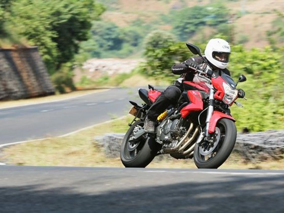 DSK Benelli TNT 600 i test riding around the hills of Pune