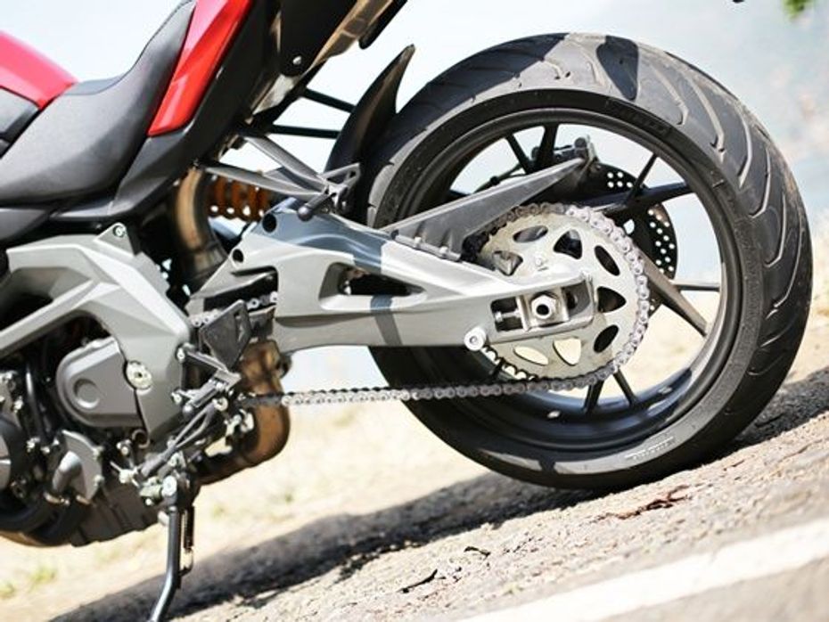 DSK Benelli India TNT 600 i comes with Pirelli tyres
